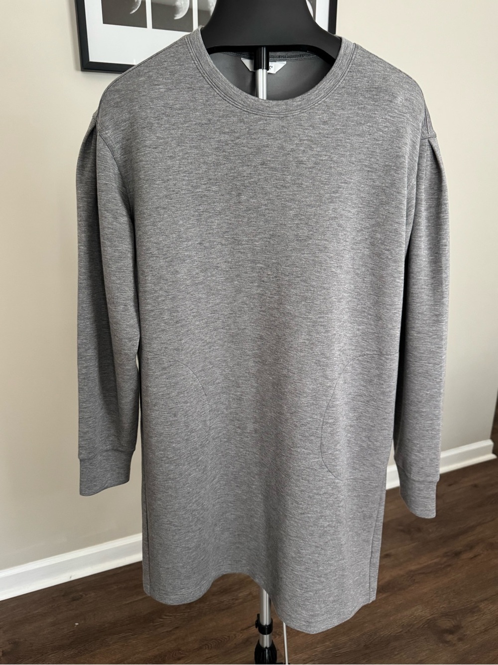 SPANX AirEssentials Crew Neck Dress Sweatshirt in Medium Heather Grey